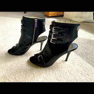 Michael Kors Bootie Size 8 Black